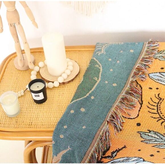 Queen Bee Evil Eye Throw Blanket Tapestry - Picture 3 of 5